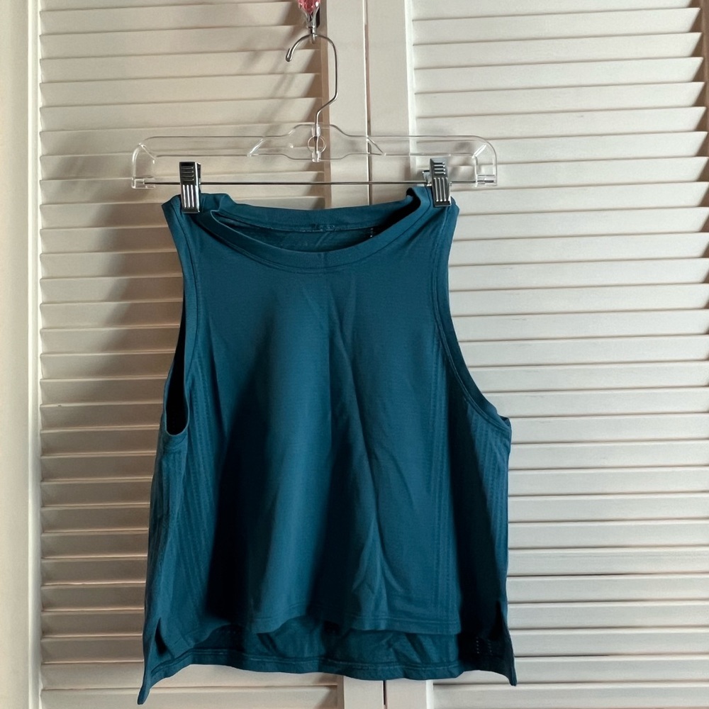 Lululemon Tank NEVER WORN